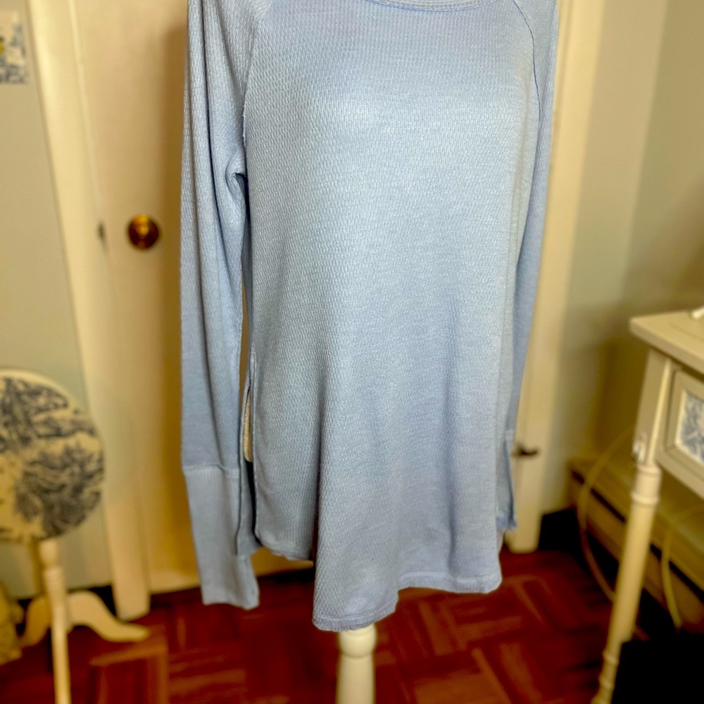 NWOT Free People Thermal Shirt - Picture 8 of 9